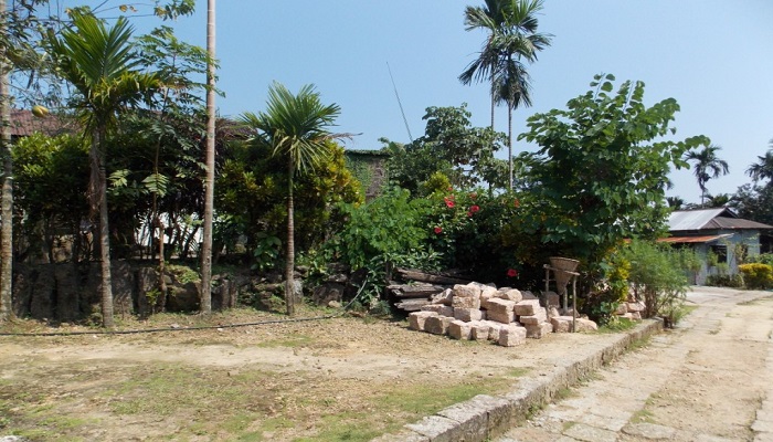 ম৮