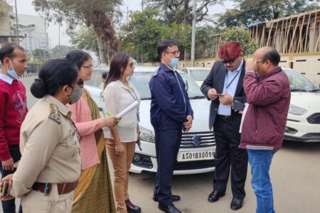 খানাপাৰা-হাতীগাও-সিজুবাৰীত পৰিবহণ বিভাগৰ অল ক্লিয়াৰ অভিযান