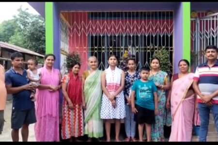 জামুগুৰিহাটৰ উত্তৰাঞ্চলৰ তিনিগৰাকী মেধাৱী ছাত্ৰ-ছাত্ৰীৰ বৃহৎ সফলতা