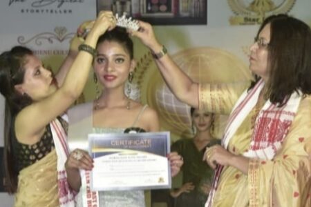 মডেলিঙ জগতত সফলতা লাভ কৰিছে বালিপৰা চাহ বাগিছাৰ প্ৰিয়ংকা চাহানীয়ে
