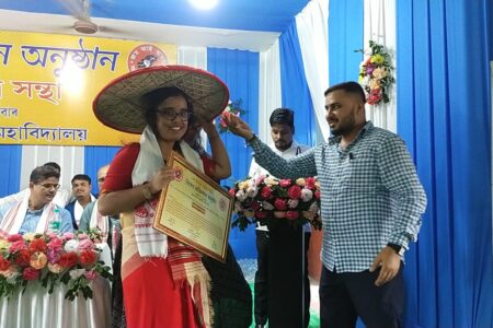 ধাৰাপুৰ ছাত্র সন্থাৰ উদ্যোগত বিশেষ অভিনন্দন অনুষ্ঠান সম্পন্ন