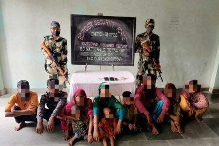 কোচবিহাৰ হৈ অসমত প্ৰৱেশ কৰিব বিচৰা শিশুসহ দহ বাংলাদেশীক আটক কৰিলে বিএছএফে