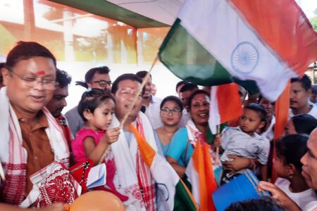ঢকুৱাখনাৰ নামনি আলিমুৰ ডাংধৰা আদৰ্শ অংগনৱাদী কেন্দ্ৰ উদ্ধোধন