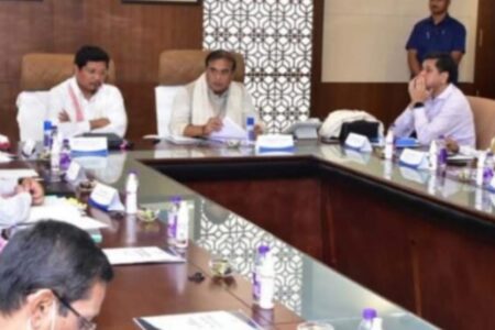 অসম-মেঘালয়ৰ সীমা সমস্যা সন্দৰ্ভত জনতা ভৱনত মুখ্যমন্ত্ৰী পৰ্যায়ৰ বৈঠক।