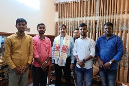নেভিল উচ্চতৰ মাধ্যমিক বিদ্যালয়ত শিক্ষক দিৱস পালন