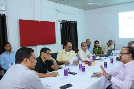 নলবাৰীত উন্নয়নমূলক কাম পৰ্যবেক্ষণ মন্ত্ৰী জয়ন্ত মল্ল বৰুৱাৰ