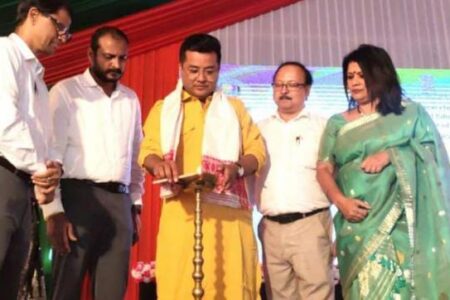 ধুবুৰীত মুকলি চিকিৎসা মহাবিদ্যালয়ৰ হাস্পতাল