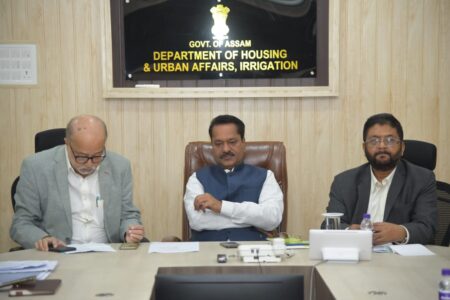 গুৱাহাটী মহানগৰীৰ উন্নয়ন সন্দৰ্ভত ৰাজ্যিক উদ্ভাৱন আৰু ৰূপান্তৰ আয়োগৰ গুৰুত্বপূৰ্ণ বৈঠকত অংশগ্ৰহণ মন্ত্ৰী অশোক সিংহলৰ