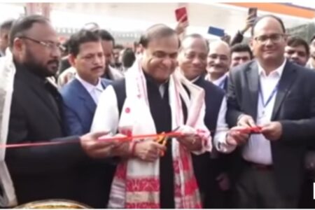 গুৱাহাটীত প্ৰথম বাৰৰ বাবে মুকলি কৰিলে CNGষ্টেচন