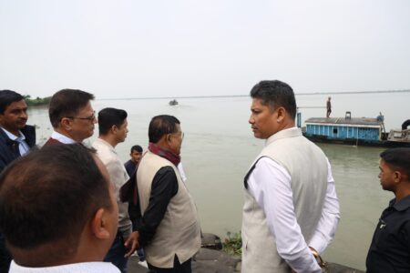 ডিব্ৰুগড়-তিনিচুকীয়াত বিভাগীয় কাম পৰিদৰ্শন জলসম্পদ মন্ত্ৰী পীযুষ হাজৰীকাৰ