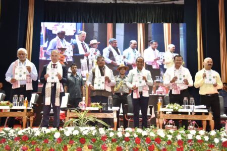 অসম কৃষি বিশ্ববিদ্যালয়ত চাৰিদিনীয়া আন্তঃৰাষ্ট্ৰীয় সন্মিলনৰ শুভাৰম্ভ কৰে অসমৰ মাননীয় ৰাজ্যপালে