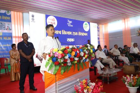 বিশ্বনাথত অমৃত বৃক্ষ আন্দোলন আৰু অমৃত কলহ যাত্ৰাৰ অনুষ্ঠানত অংশগ্ৰহণ মন্ত্ৰী পীযুষ হাজৰীকাৰ