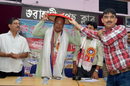 আপকুৰ ৰাষ্ট্ৰীয় প্ৰেছ দিৱস উদযাপন-ৰাজ্যৰ তিনিগৰাকী জ্যেষ্ঠ সাংবাদিকক সম্বৰ্ধনা