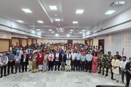 গুৱাহাটী বিশ্ববিদ্যালয়ত এন এছ এছৰ পূৱ মাণ্ডলৰ প্ৰাক গণৰাজ্য দিৱস পেৰেড শিবিৰৰ সামৰণি