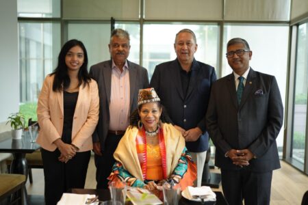 বালিপাৰা ফাউণ্ডেশ্যনৰ দ্বাদশ পূব হিমালয়ান প্ৰকৃতিবিজ্ঞান মঞ্চ-গুৱাহাটীত উপস্থিত কংগো গণৰাজ্যৰ ৰাণী ডায়াম্বি কাবাটুছুইলা