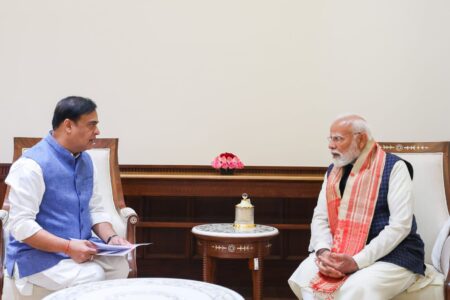 Assam CM meets Prime Minister; thanks PM for a new urea plant
