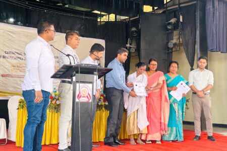 কামৰূপ মহানগৰ জিলা পৰিবহণ বিভাগৰ উদ্যোগত অসম-মেঘালয় সীমান্ত আম্প্ৰীভেলীত বিশেষ শিবিৰ